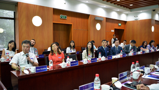 中意攜手 共促科技冬奧 “冰雪科技座談會”在清華大學召開 中意攜手 共促科技冬奧 “冰雪科技座談會”在清華大學召開